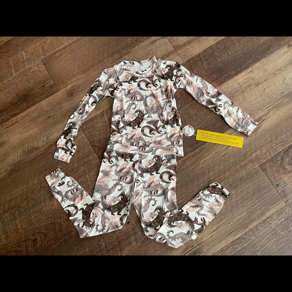 Ellie K’s Dragon Print Pajamas 4T